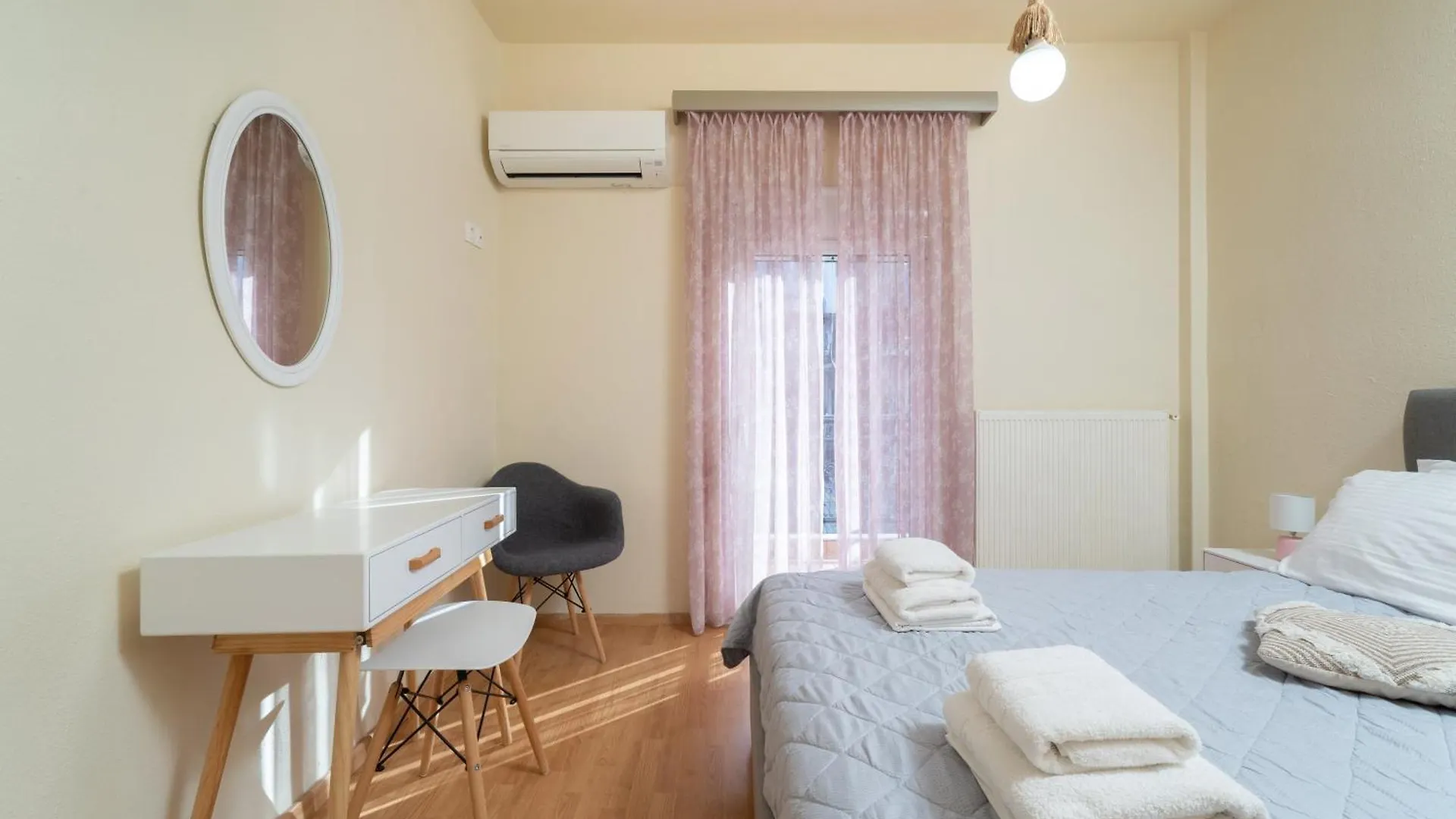 אולימפיאדה Poline Apartment יוון